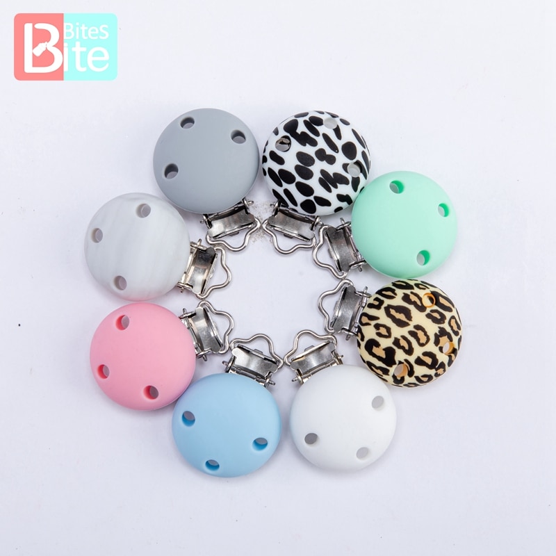 Bite Bites 4pcs Baby Pacifier Clip Three Holes Leopard Marble Round Silicone Holder Clip Infant Nipple Clasps Baby Product